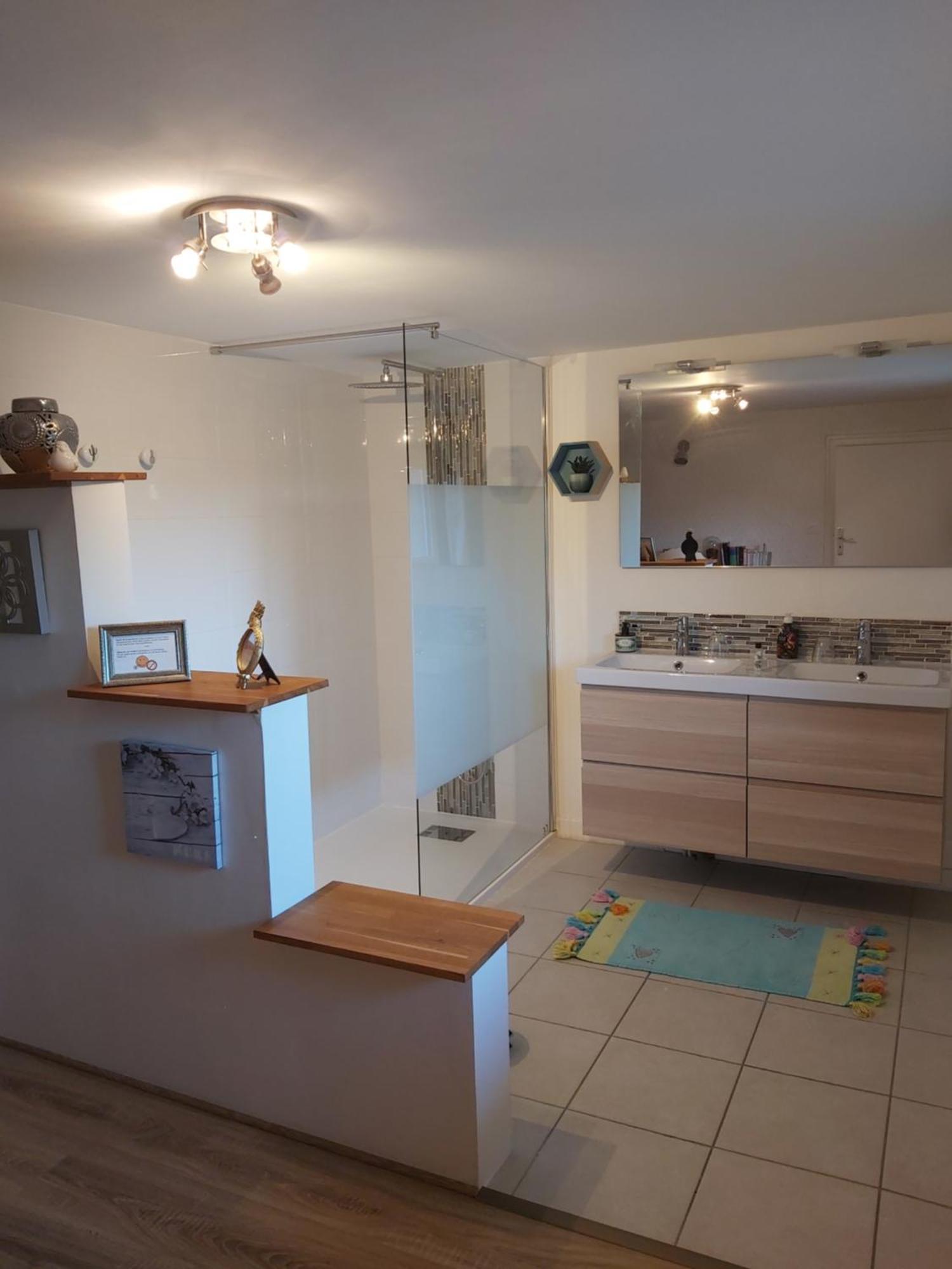 Les Bessonnes Bed & Breakfast Saint-Georges-Haute-Ville ภายนอก รูปภาพ